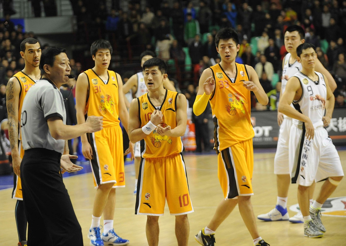 爱游戏-关于莱沙球员发挥出色，助球队取得胜利的信息