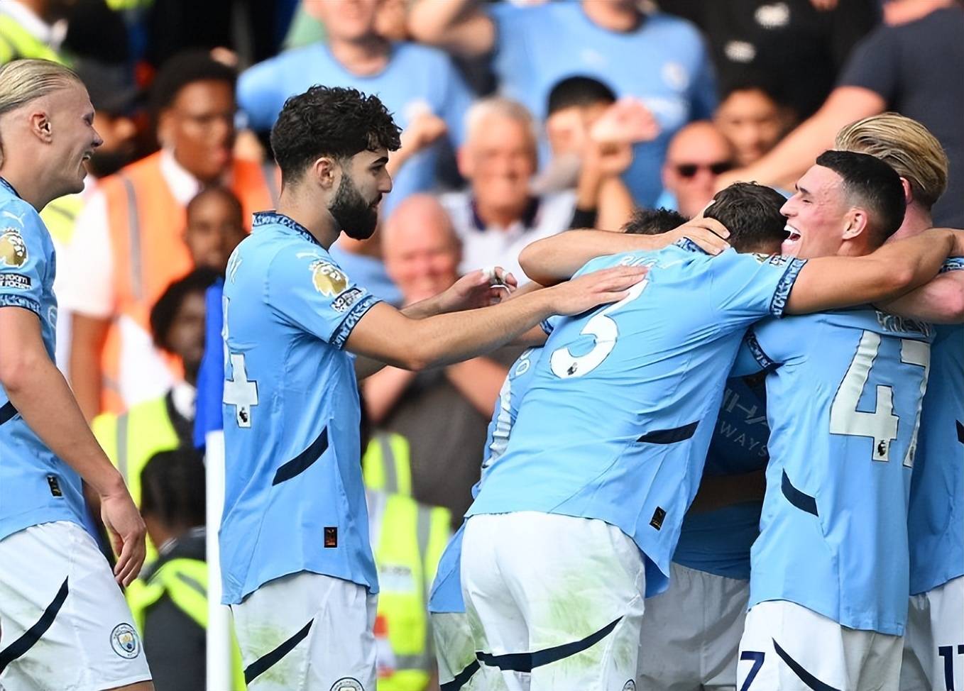 爱游戏体育-关于曼城主场势如破竹，巴黎亚军欧洲豪门对决白热化，比赛筹谋阵地胜利先机如何？的信息