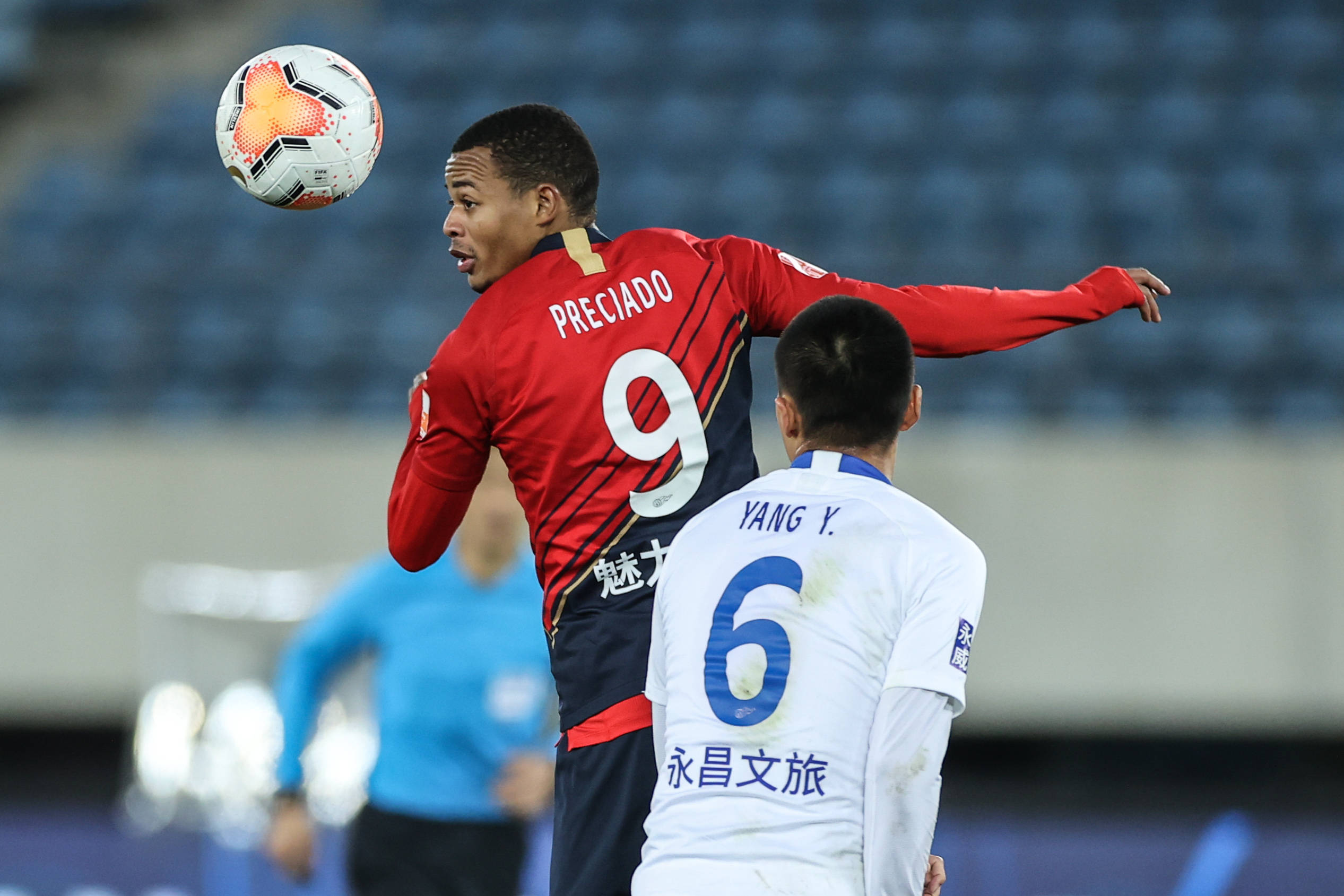 深圳佳兆业客场力克领头羊，实力渐显的简单介绍